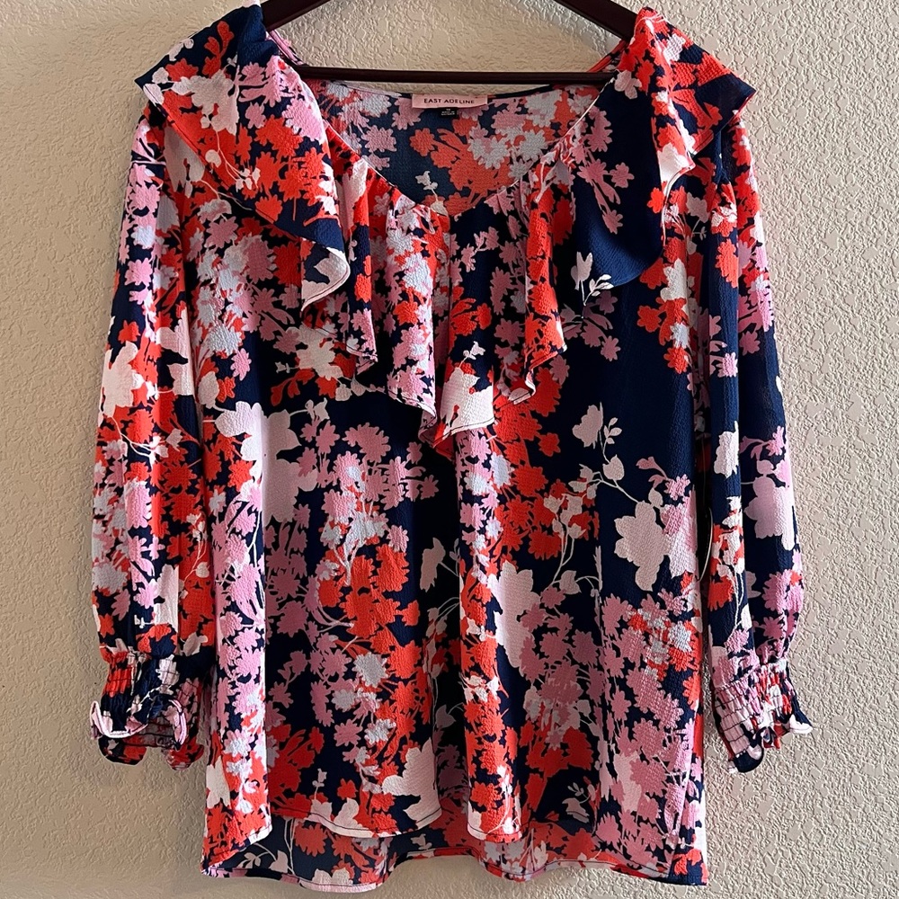 East Adeline Boho Navy Pink Red Floral Ruffle V-neck Blouse Size 1X NWT